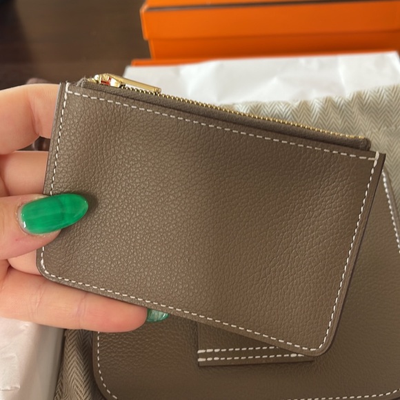 HERMES NEW IN BOX CONSTANCE SLIM WALLET ETOUPE - Picture 7 of 9